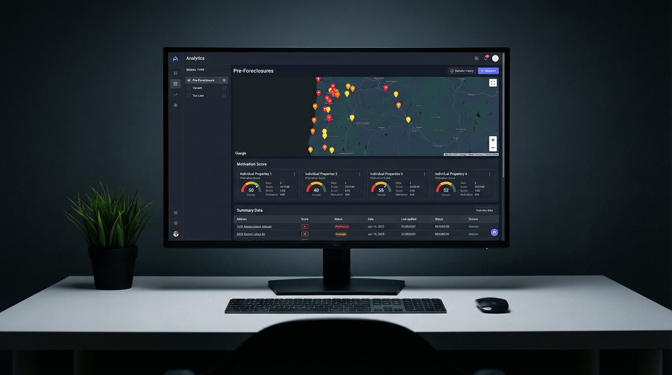 Dark-themed property analytics dashboard showing Oregon foreclosure map with motivation scores